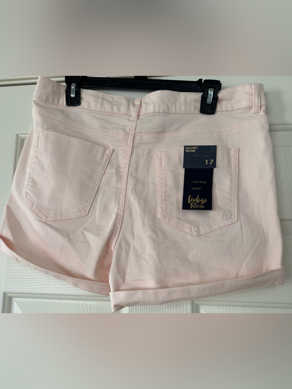 Indigo Rein Pale Pink Denim Cuffed high rise Jean Shorts NEW - Picture 5 of 5